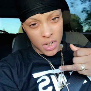 Meet your Posher, Shawnae